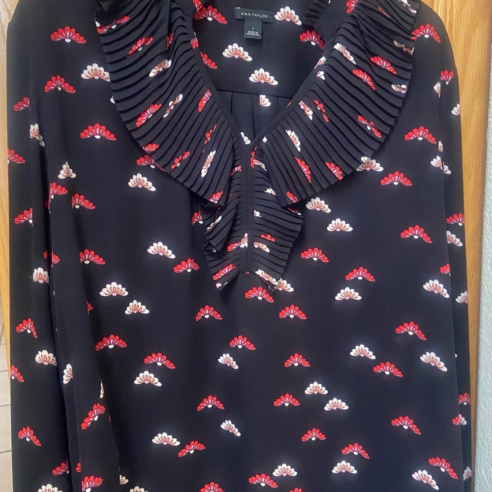 Ann Taylor Black and Red Floral Blouse